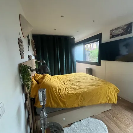 Maison Neuve Style Industrielle Avec Jardin Villa